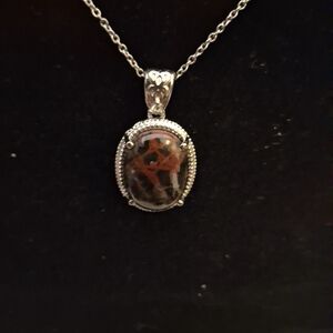 Source Unknown Silver and Black Oval Pendant Necklace